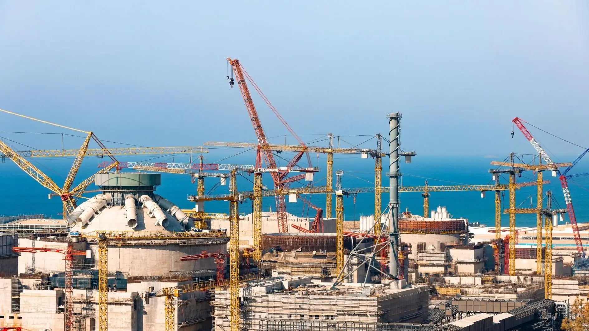 Bakan, Türkiye'nin 2026 yılını enerji projeleri için dönüm noktası olarak gördüğünü söyledi.