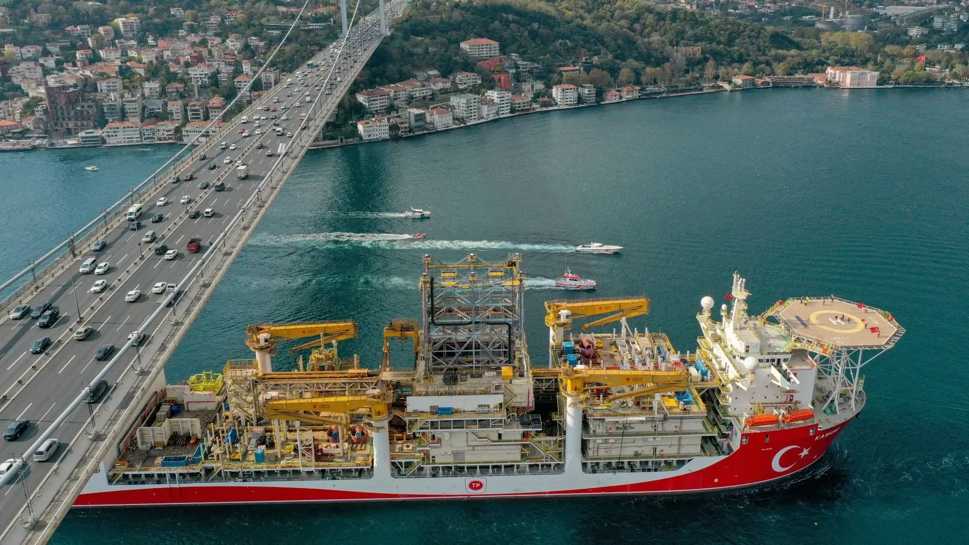 Bakanın açıklamasına göre Türkiye, 2028 yılına kadar enerji ihtiyacının yüzde 25'ini yurt içinden karşılayacak.