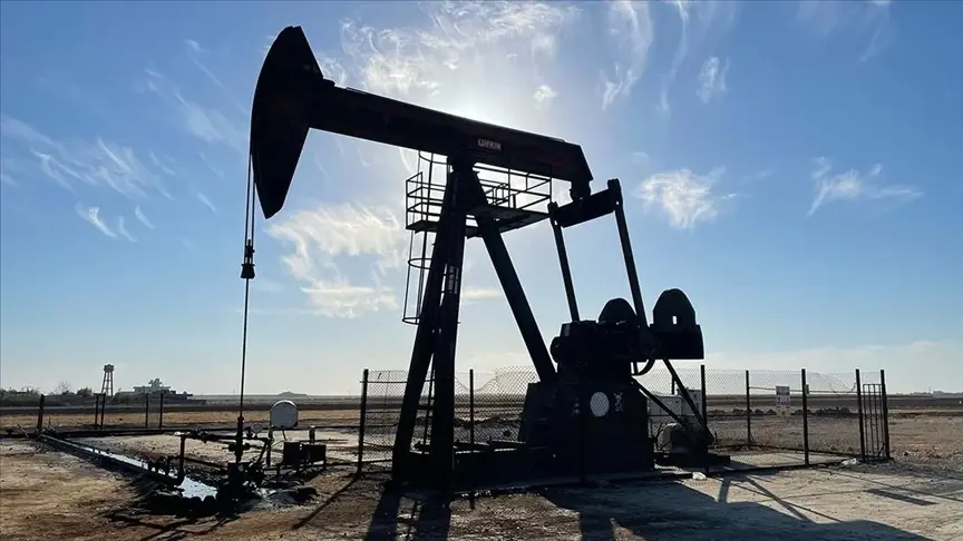 Türk devlet petrol şirketi Kazakistan'da 2 petrol sahasını işletecek.